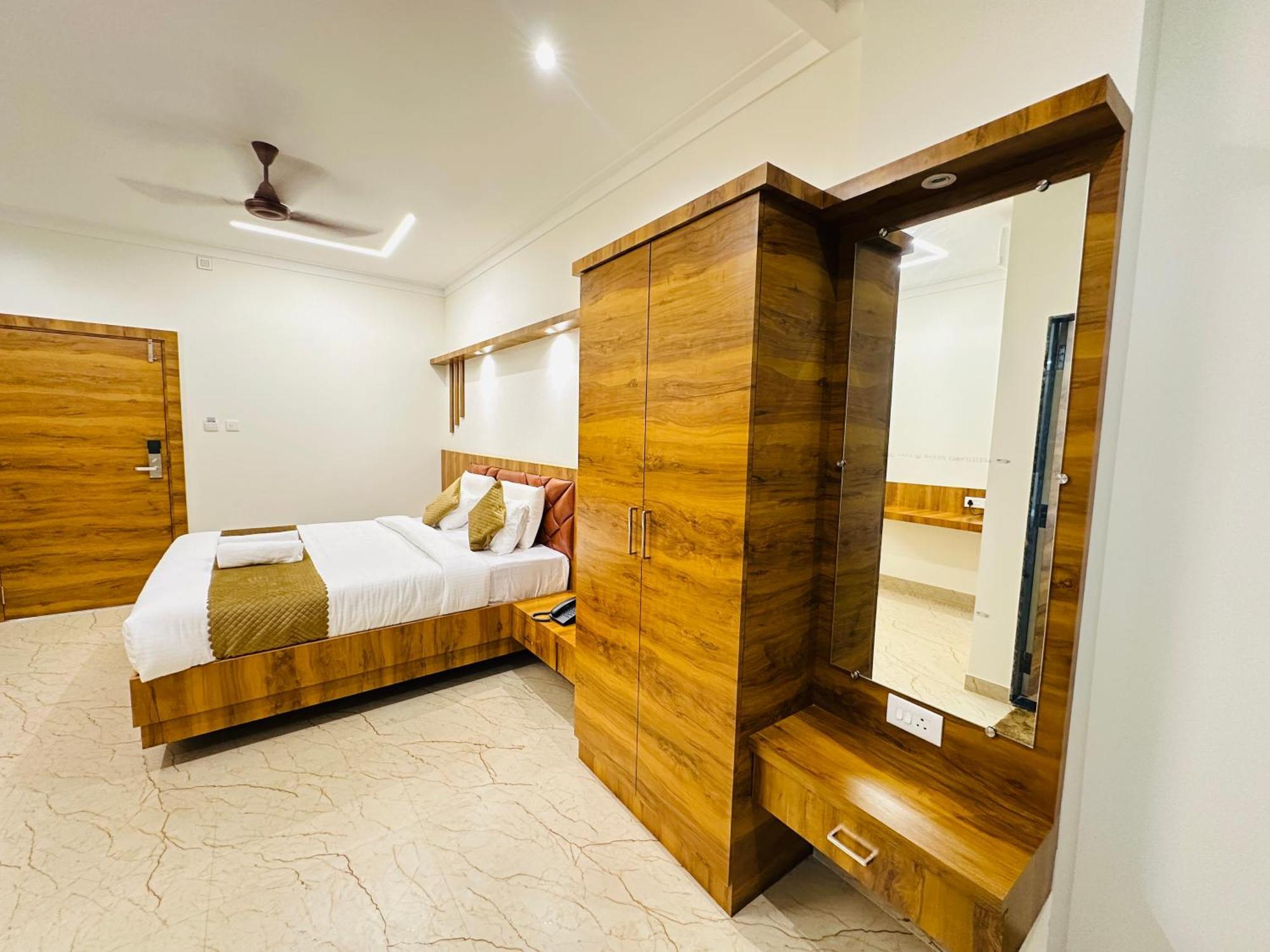 Shambhavi Hotel And Convention Centre Udupi Zewnętrze zdjęcie